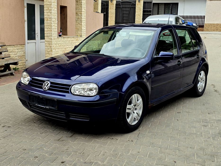 Vând VW Golf 4, 99.288 km, SPECIAL, 1.4 16v!!!