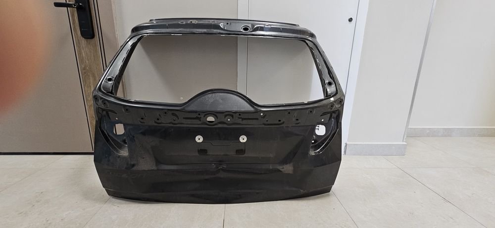 Запчасти на Hyundai Tucson