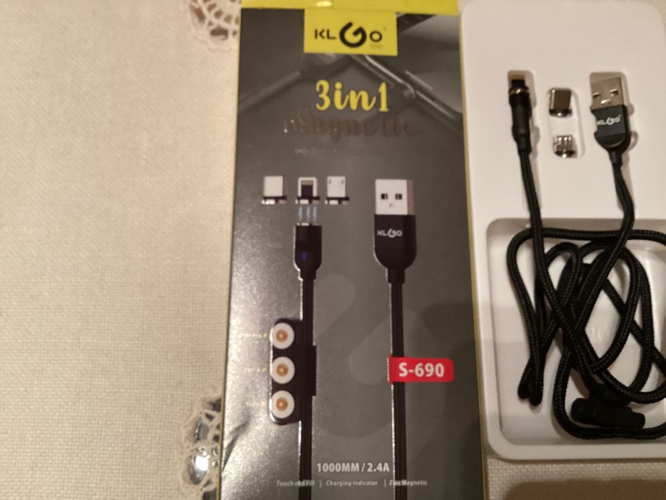 Зарядно USB за тел, с 3 вида накрайници и Бърз кабел IPhone  13,14,15