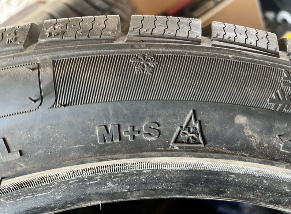 Anvelope 245/45/19 cu 275/40/19