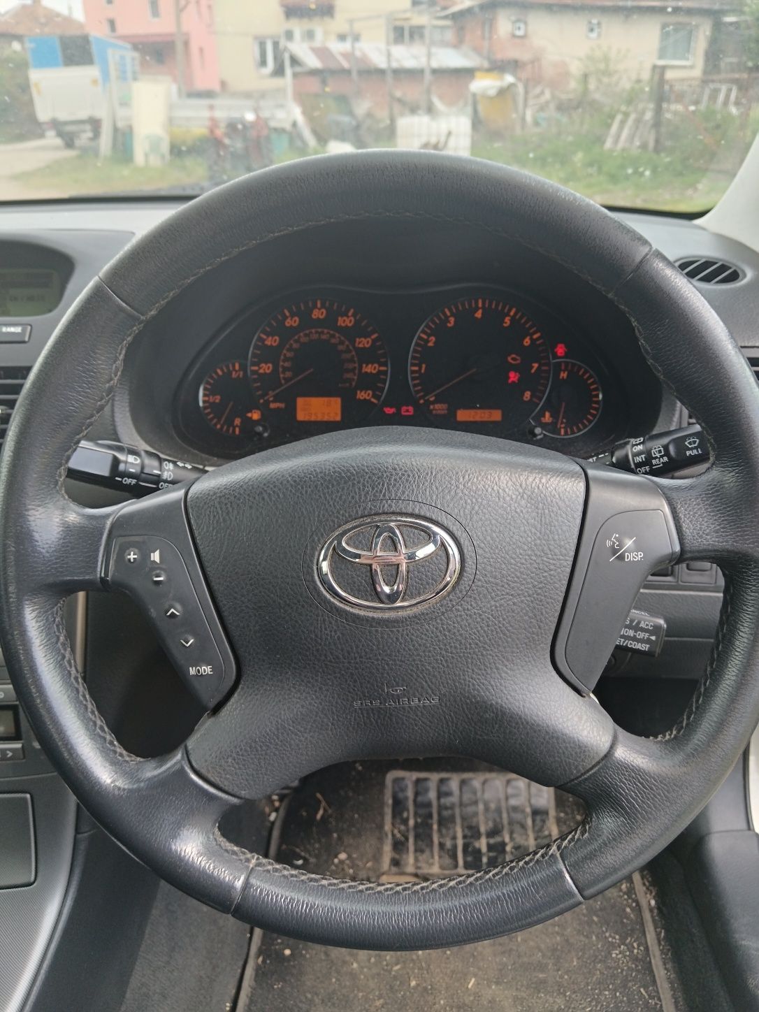 Toyota Avensis t25 2.0vvt  на части