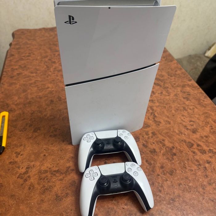 PlayStation 5 — A’lo holatda
