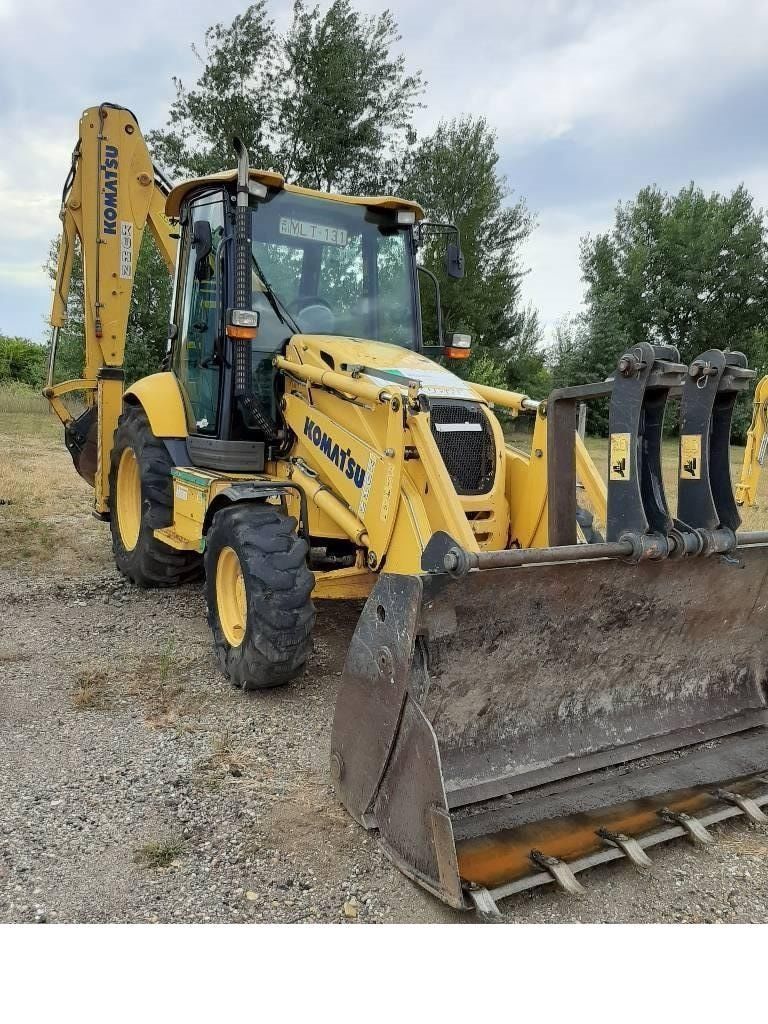 Închiriez buldoexcavator