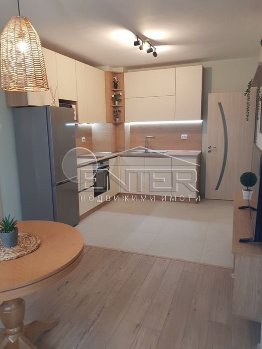 3-стаен в Варна-Цветен площ 75 цена 650