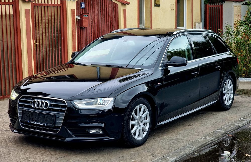 AUDI A4 S LINE B 8.5 2.0 Tdi An 2013 Euro 5