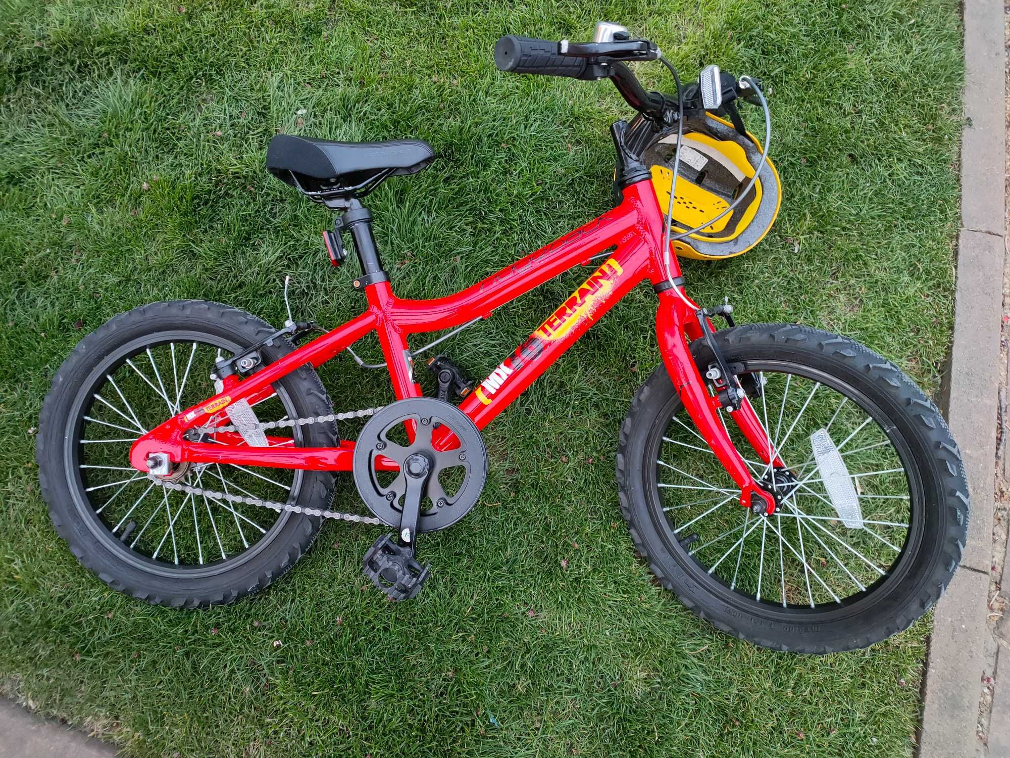 Bicicleta copii 16inch (ideala pentru un copil de 4-6 ani)