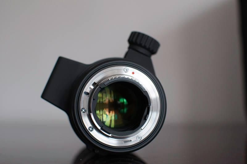 Obiectiv Nikon 70-200 mm f 2.8 APO EX DG OS ca nou în cutie