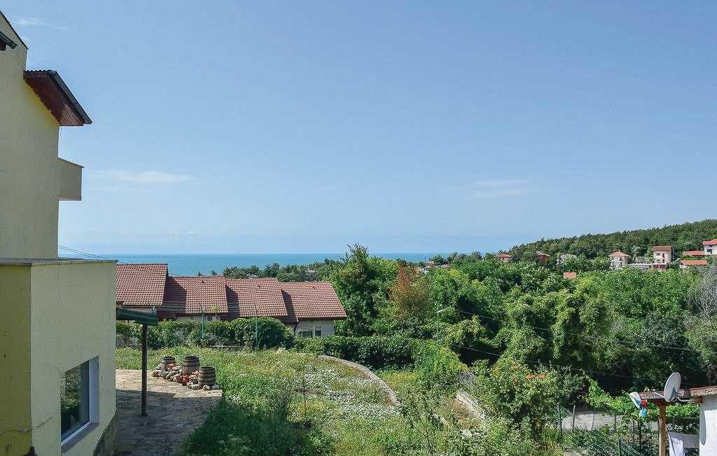 Продава се Двустаен апартамент в Балчик - 60 кв.м за 1017 €/кв.м - Снимка #13