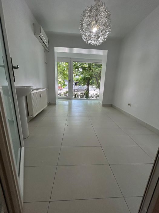 Inchiriez/ Vand Spatiu Comercial Zona Obor - Soseaua Colentina 2D
