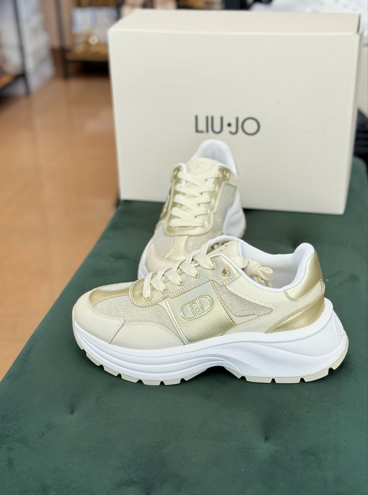 Дамски обувки сникърси Liu Jo BA5065PX