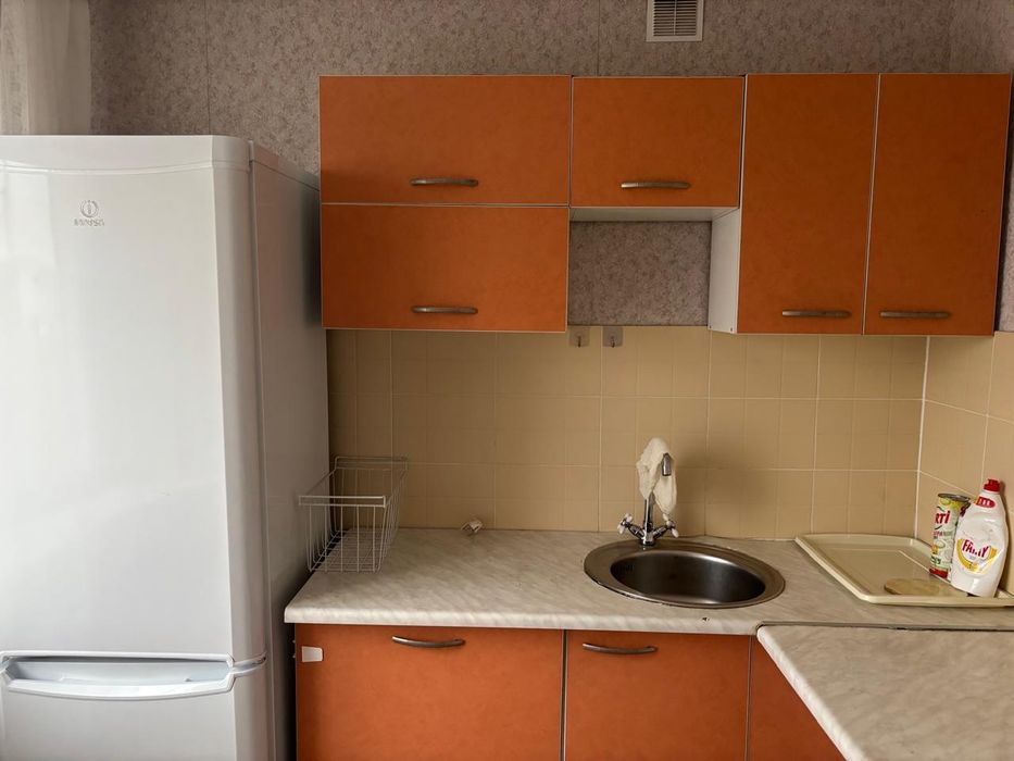 Сдается 2х комнатная кв. Район 45