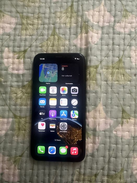 Продам Iphone xr