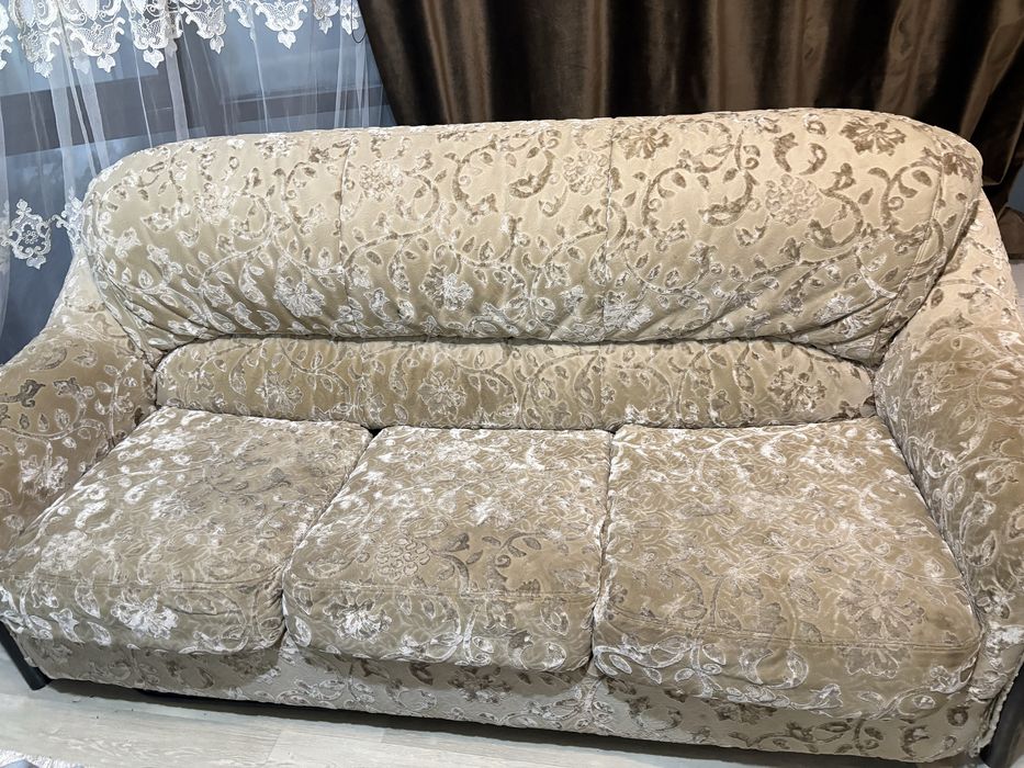 Продаю диван и кресло