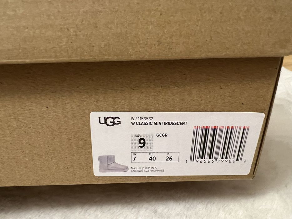 UGG Iridescent marimea 40