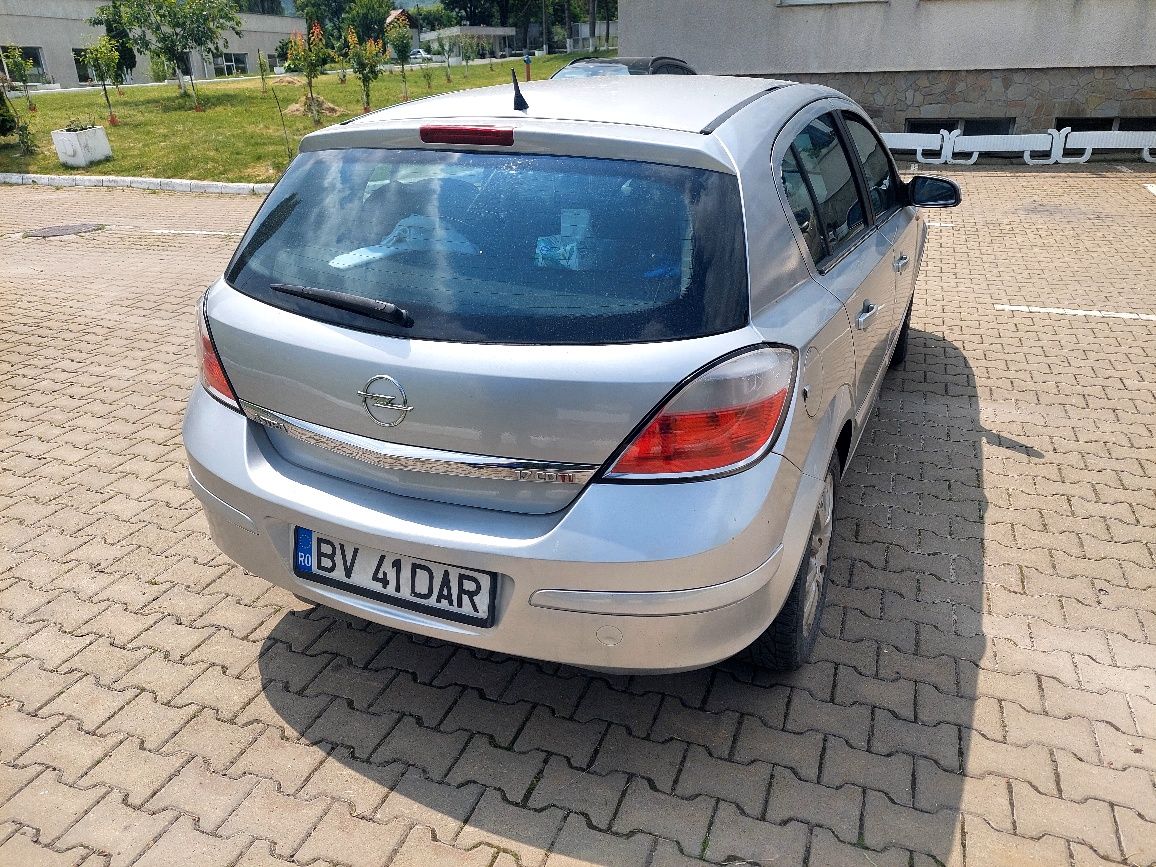 Opel astra tdi.1.7 2004