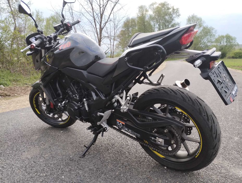 Honda Hornet CB 750 2023 Aerografiata cu 8600 km