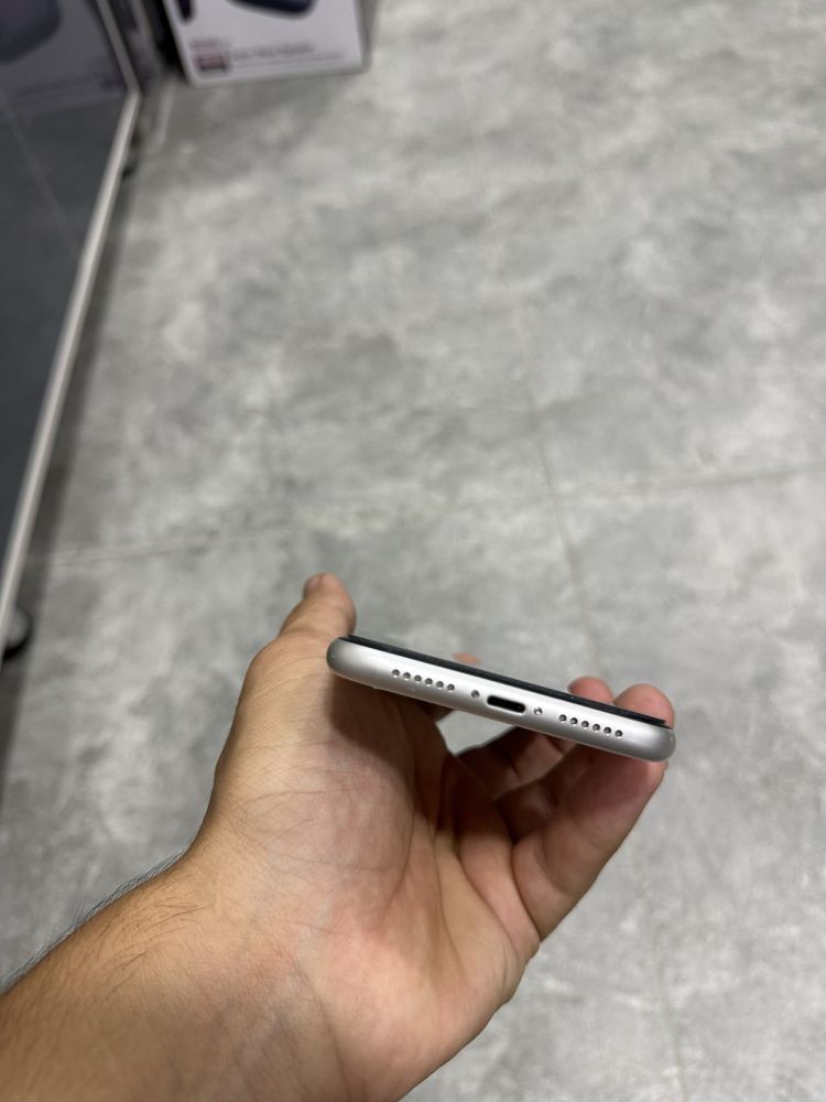 Iphone 11.