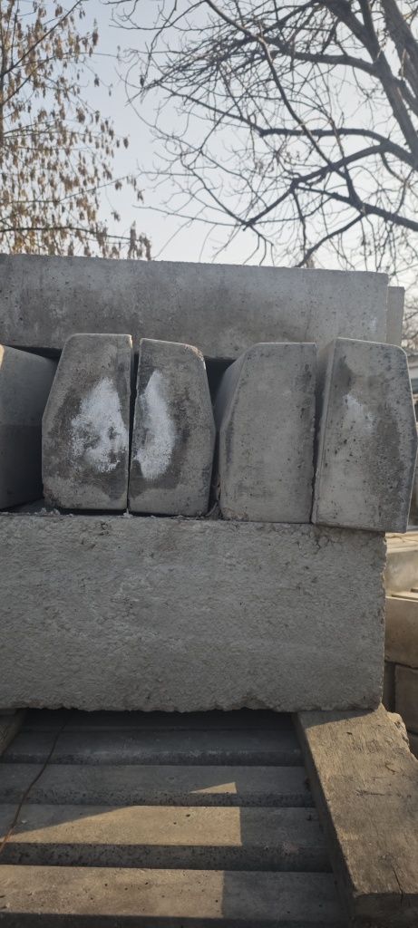 Тратвар бордюр ( 100"20*8 дорожный бордюр знак столба   3 м 4 м 5 м