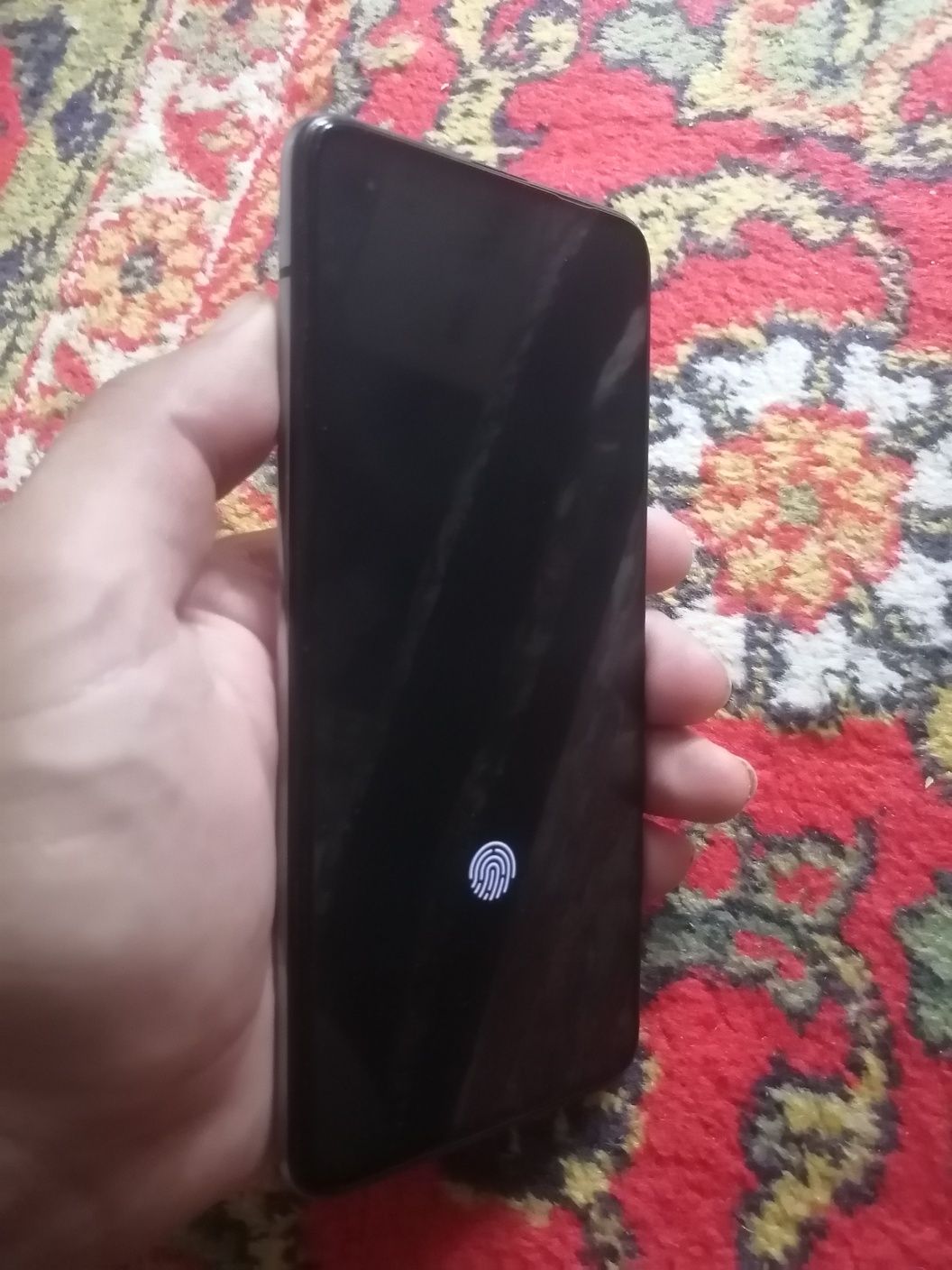 Poco F2 Pro 6/128gb 5G Sotiladi