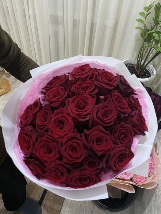 Продам цветы  розы