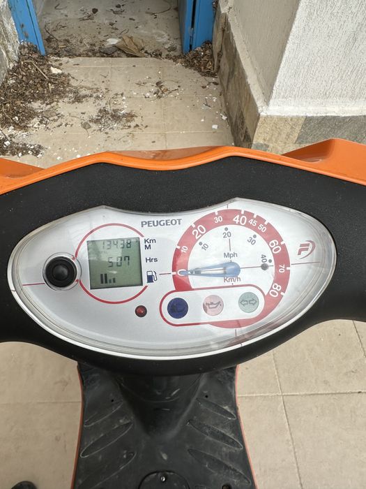 Скутер Peugeot Vivacity 49cc РЕГИСТРИРАН