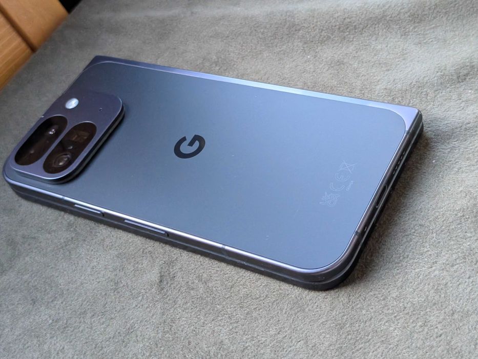 Черен (Obsidian) Google Pixel 9 Pro Fold 512GB