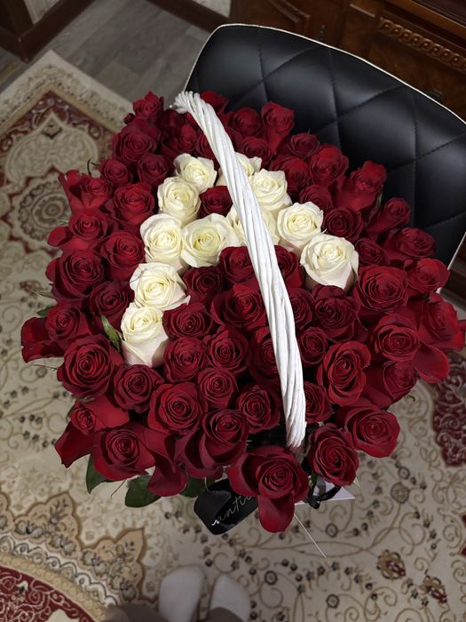 Цветы розы 65 шт