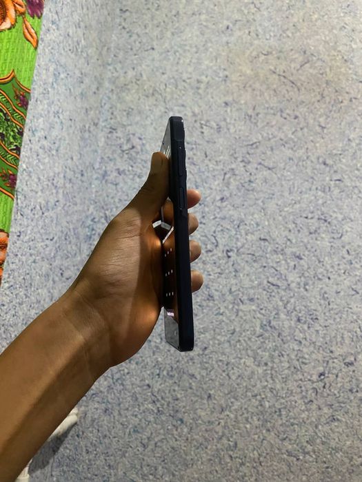 Samsung A15 holati zoʻr