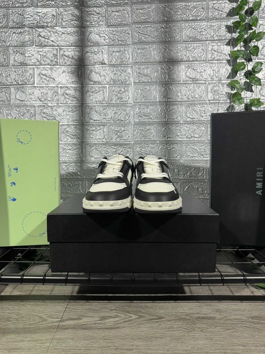 Valentino Garavani Freedots Low marimea 45