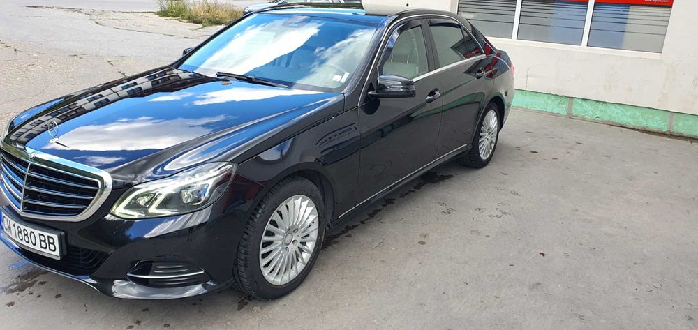 Продавам автомобил Мерцедес Е 200 CDI, 2014г.