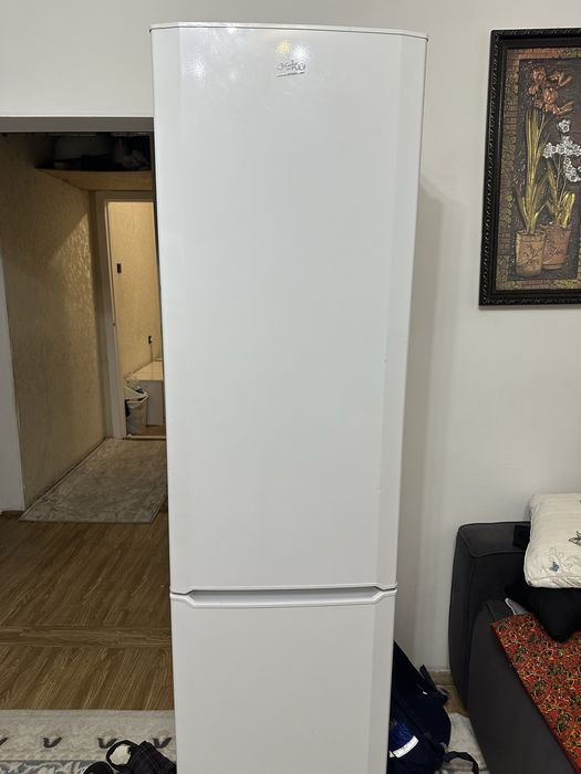 Продам холодильник