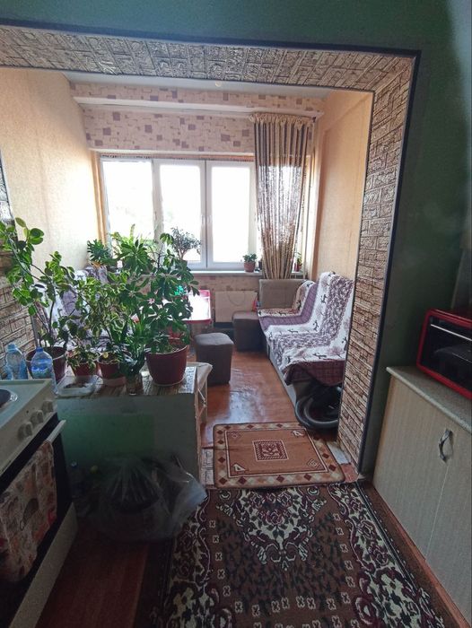 Продается двухкомнатная квартира на массиве Водник