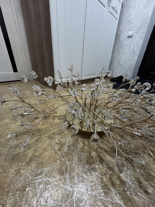 Продам люстру…..