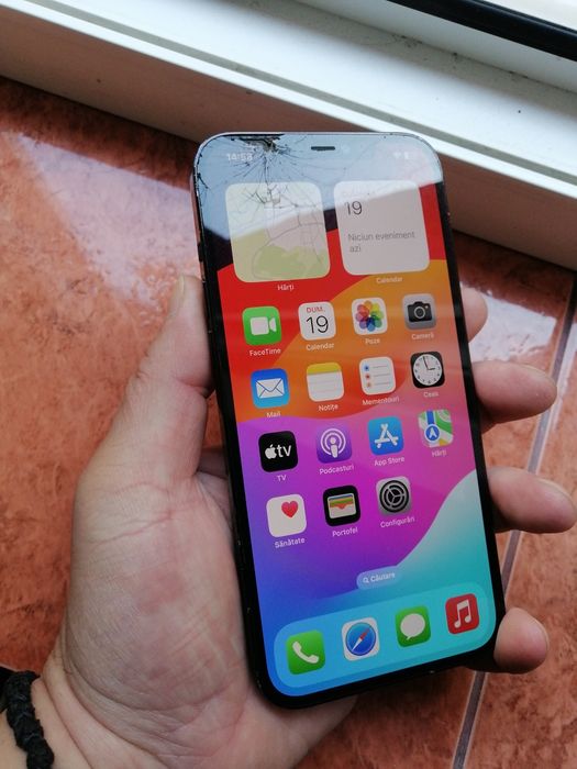 Vând huse iPhone 12 pro max, citiți anunțu