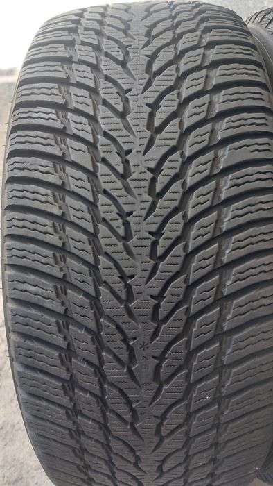 Зимни гуми 225/50/18 Nokian Tyres 4 броя