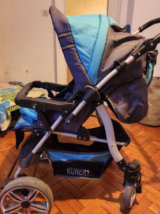 Детска количка синя