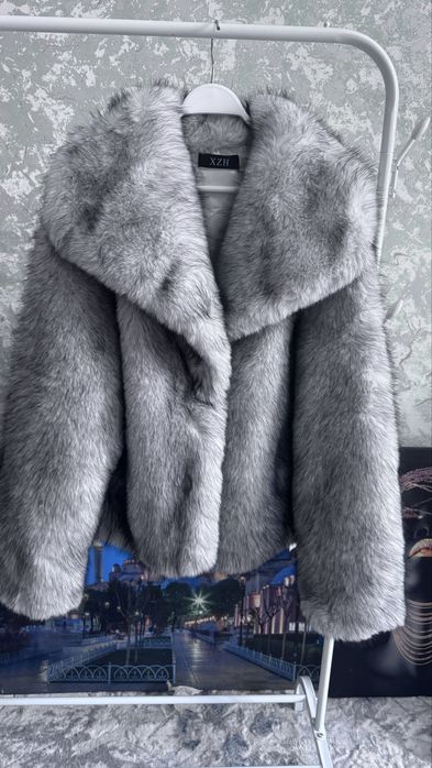 Шуба в наличии.