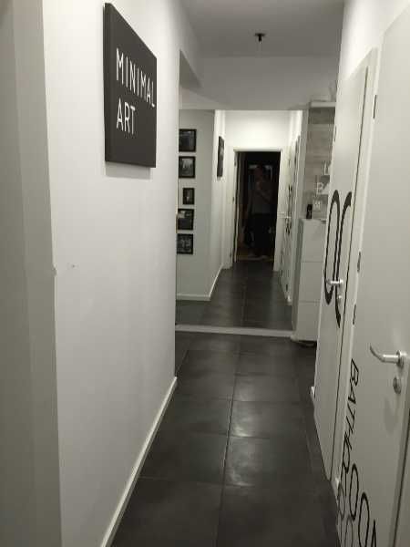 Продава се Тристаен апартамент в Бургас, Лазур - 90 кв.м за 3112 €/кв.м - Снимка #13