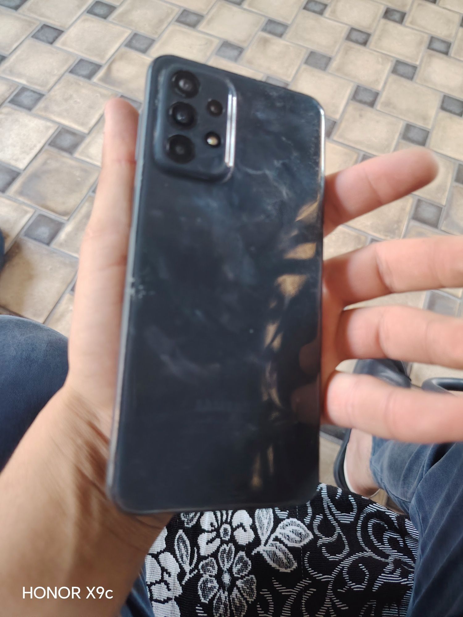 samsung a32 sotlad holat yaxw