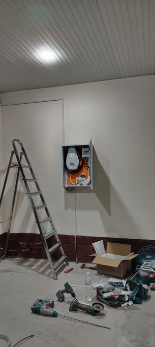 Установка зарядное устройство для Электромобилей.
7квт зарядка установ