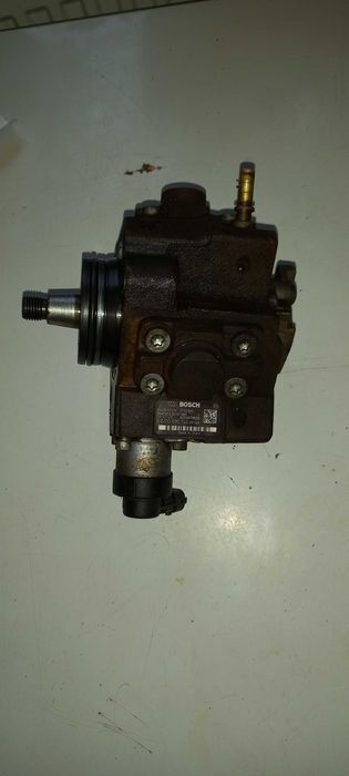 Vand injectoare si pompa presiune nissan qashqai j10 2 2007 diesel