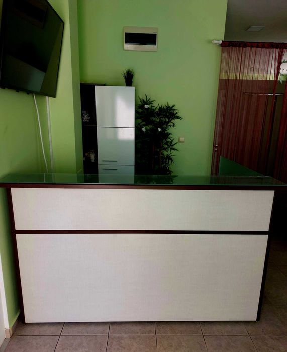 Бюро Рецепция  180 x 130 x 113 см.