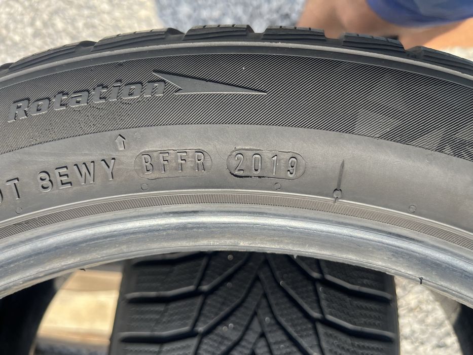 2бр 275/40/19 на 6,4мм с 19дот