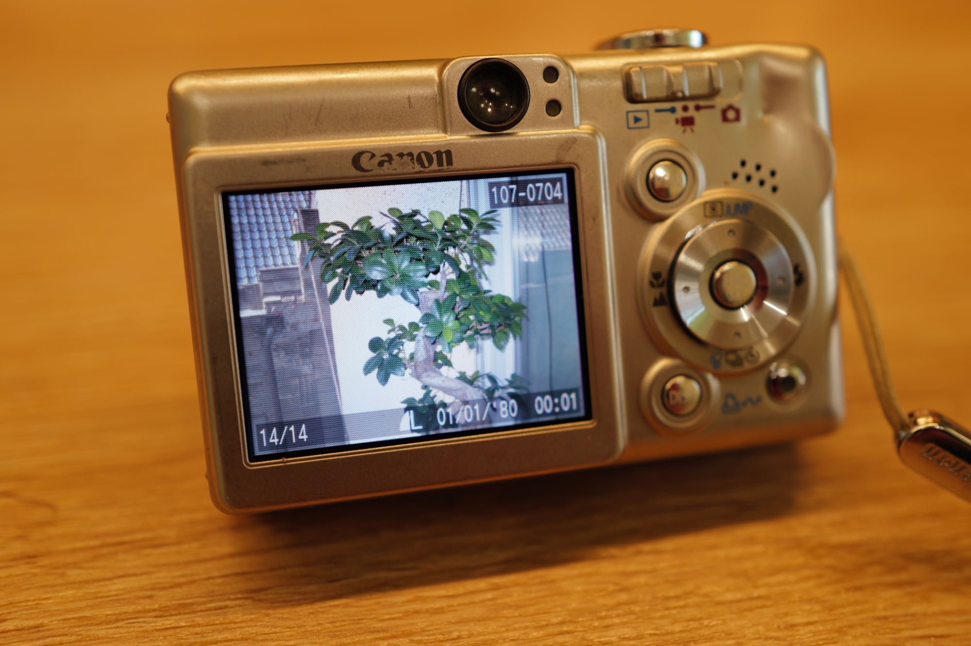 Aparat foto Canon ixus 50 stare perfecta de functionare