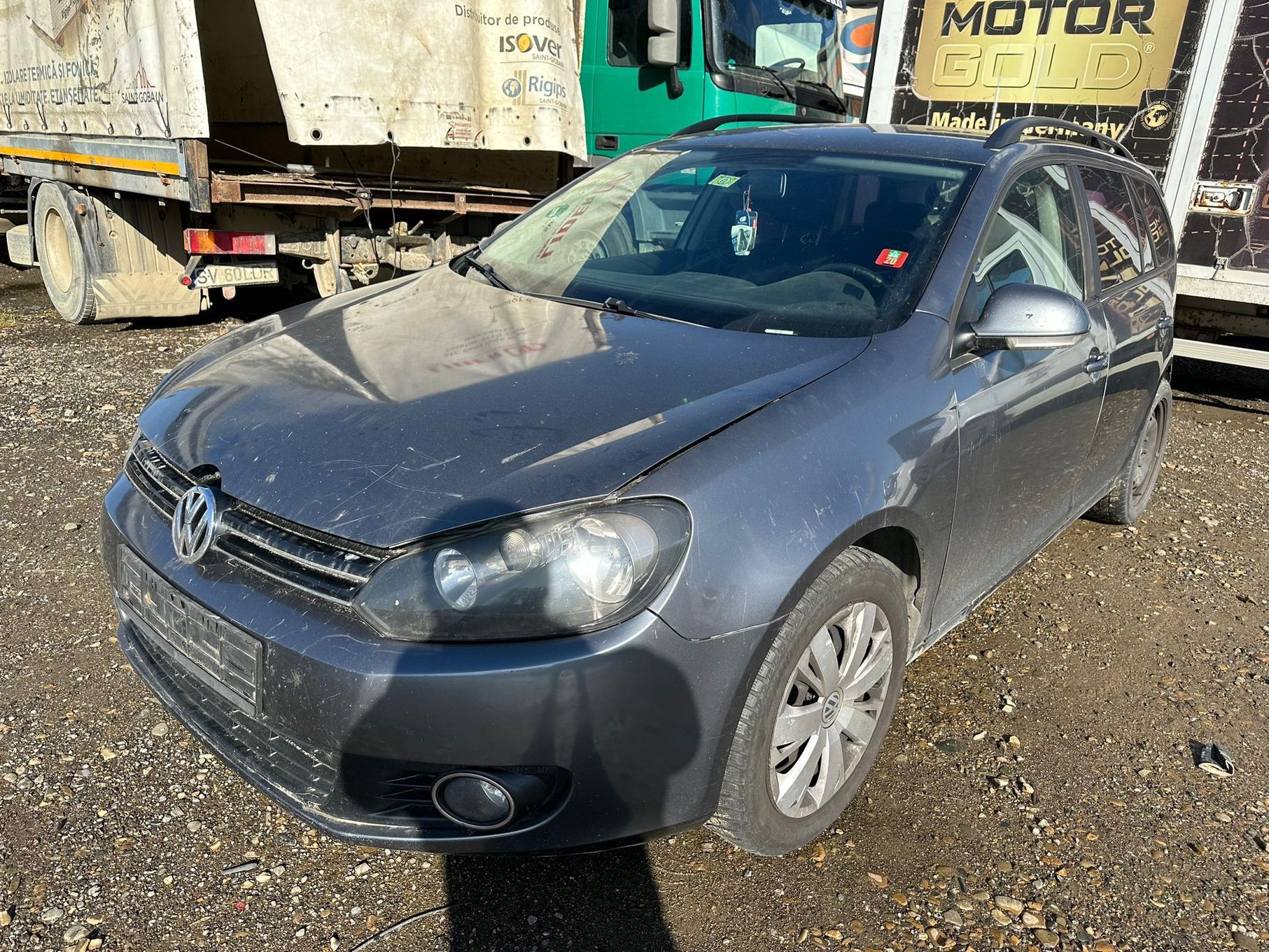 Dezmembrez / Dezmembrari / Piese / Accesorii Vw golf 6 break 2011 1.6 tdi cay volan stanga