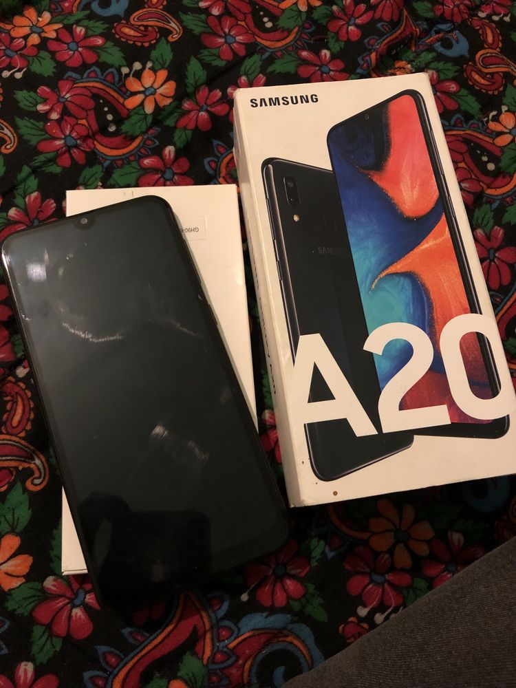 Samsung galaxy A20