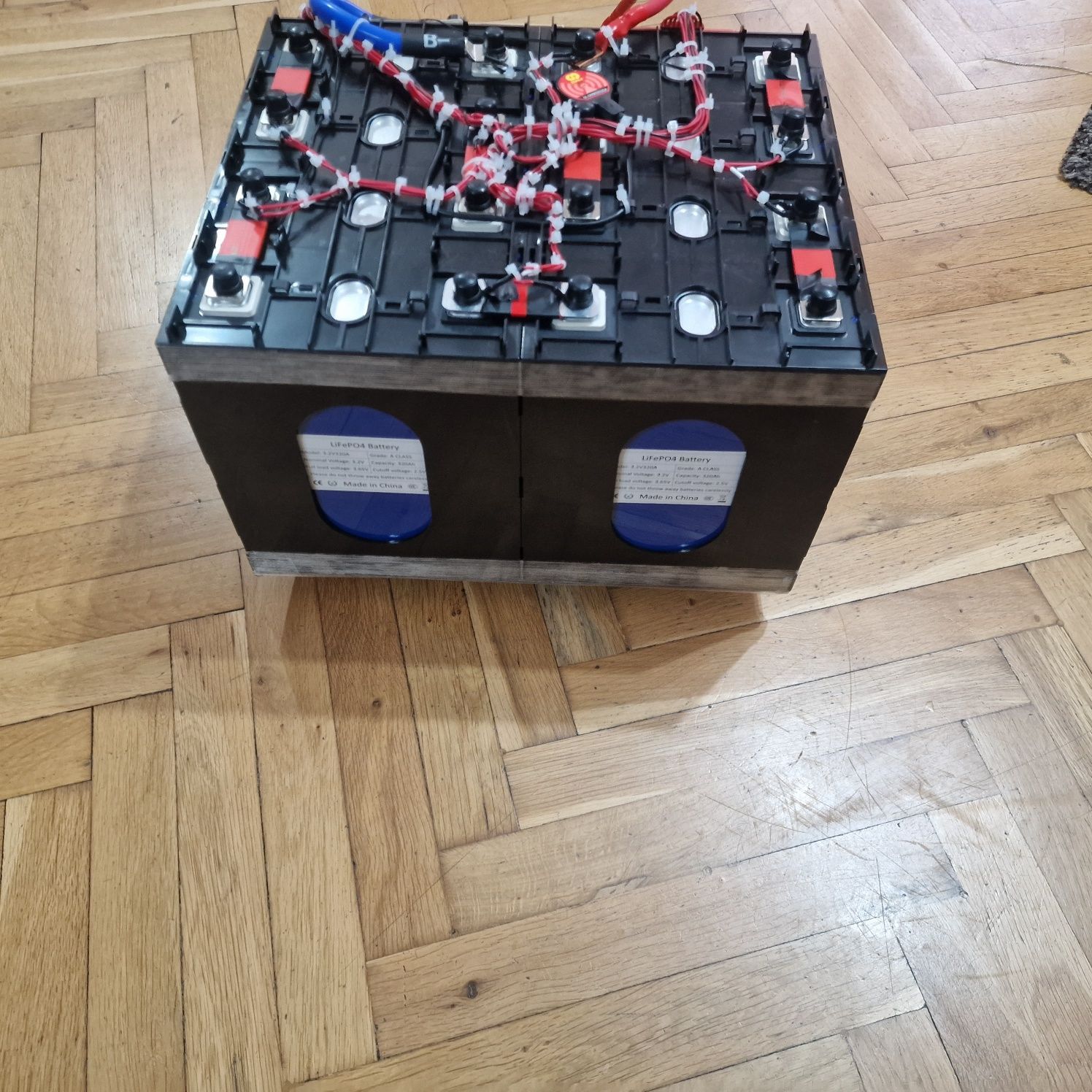 НОВ! 12V 320A lifepo4.Литиев акумулатор 4Kw. кемпер каравана соларни