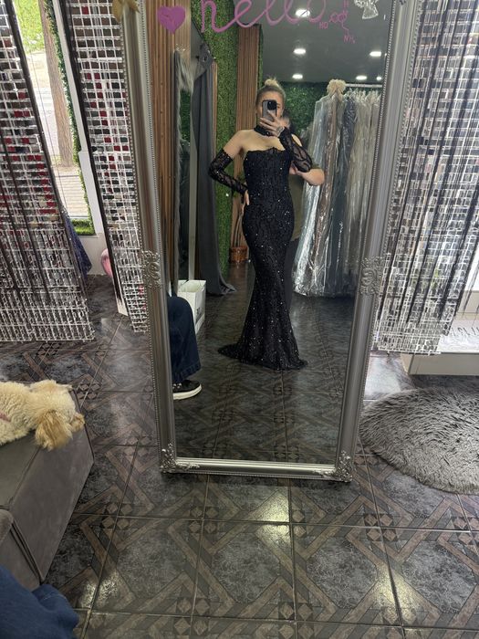 Официална рокла с ръкави