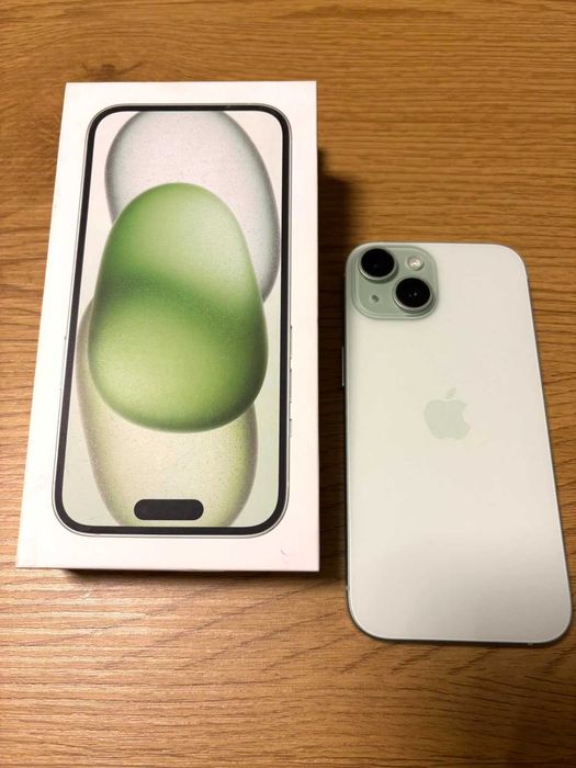 iPhone 15 green 128 GB