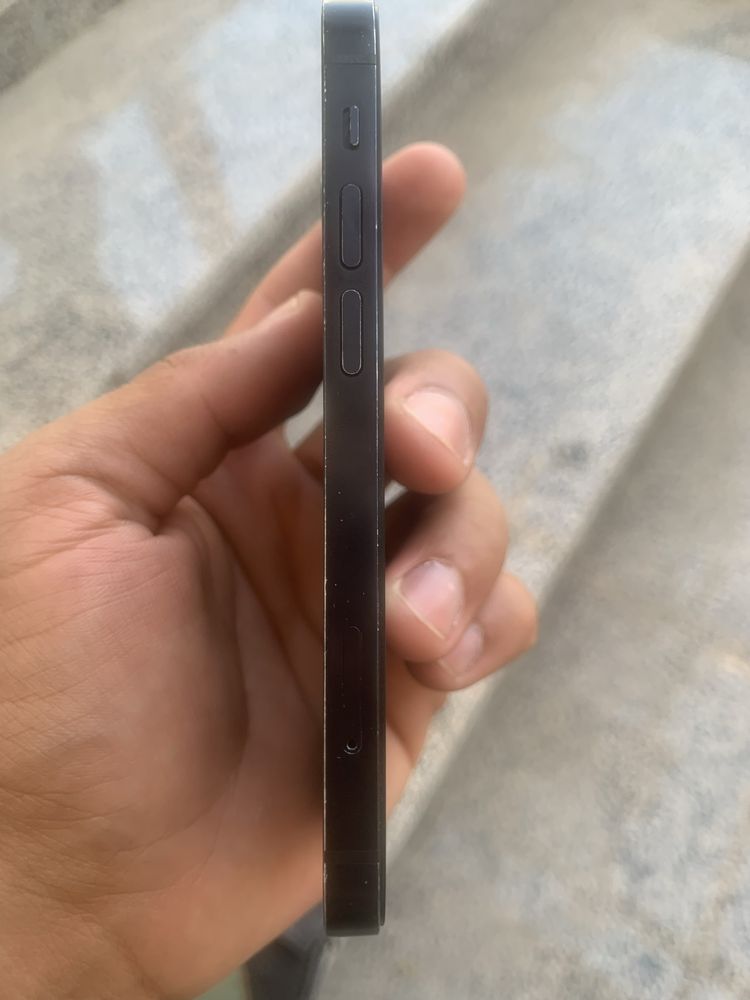 Iphone 12 mini qora 128 Gb obmen samsunga